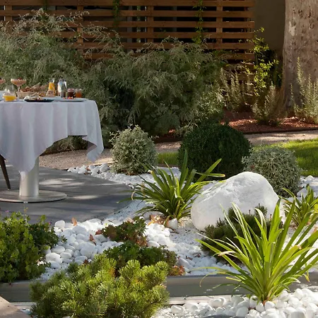 Hotel Mas De Boudan 4*